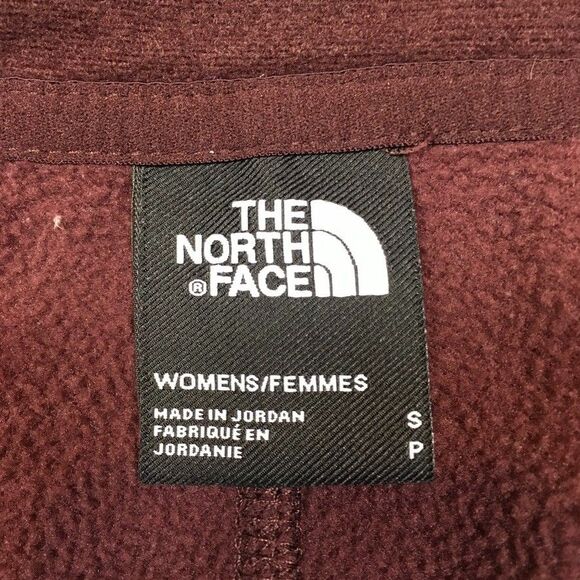 The North Face Canyonlands Womens S 1/4 Zip Purple Wine Long Sleeve Fleece Top - Picture 6 of 10